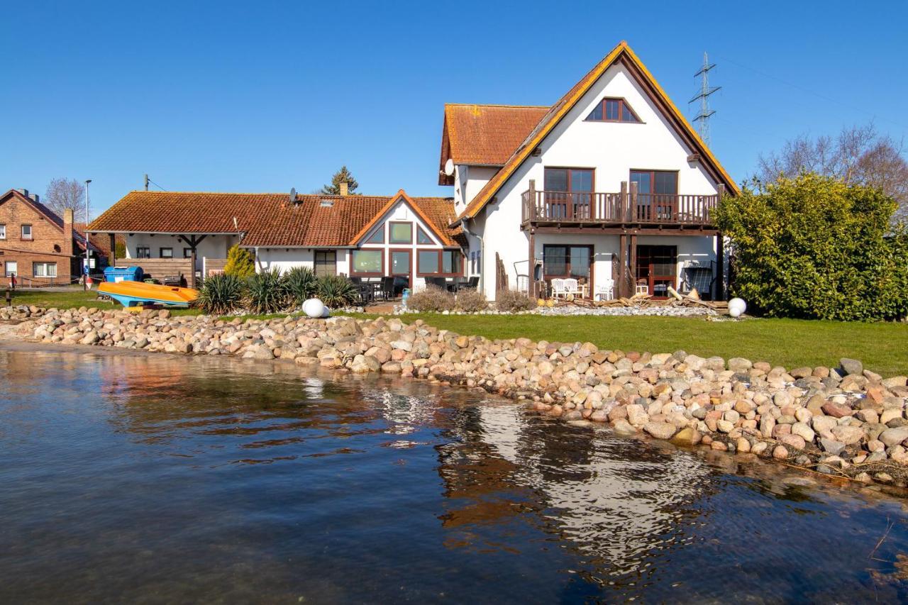 Pension Zur Wittower Faehre Hotel Wiek auf Ruegen Exterior photo