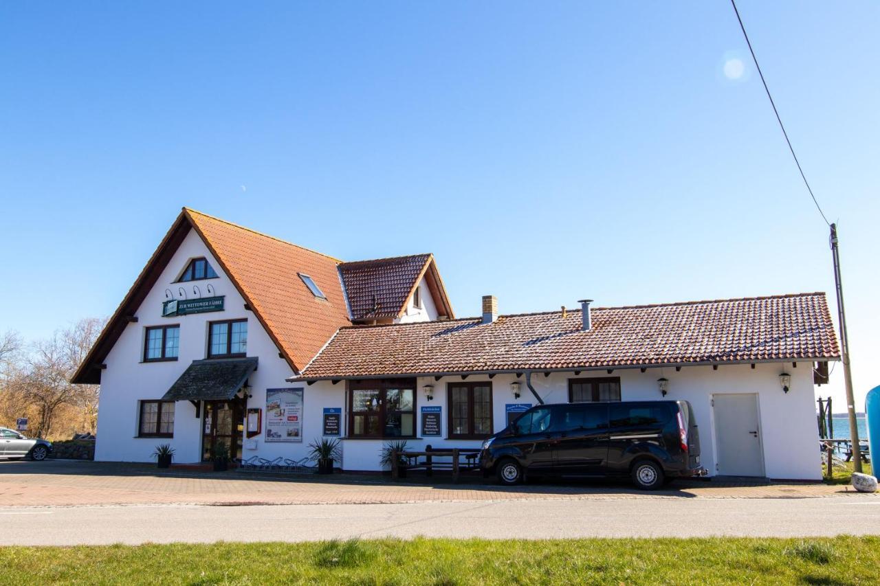 Pension Zur Wittower Faehre Hotel Wiek auf Ruegen Exterior photo